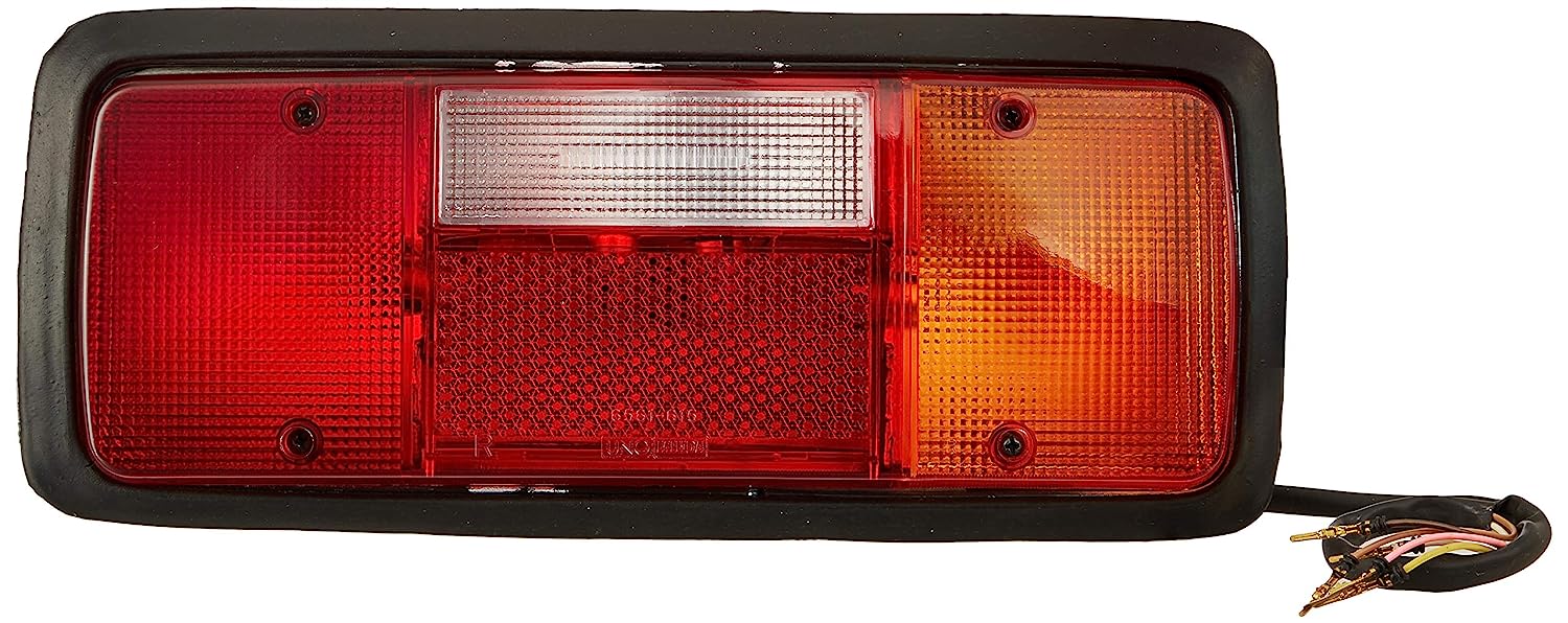 Uno Minda TL-6561AM Tail Light for Tata Sumo